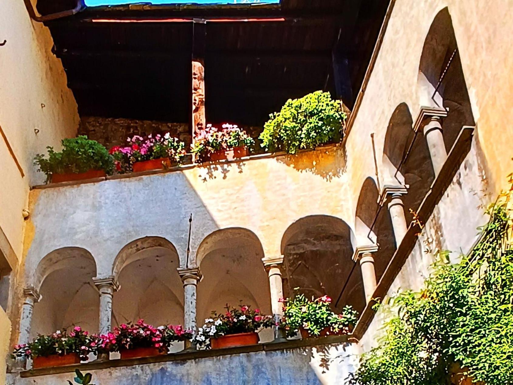 Il Granaio Di Palazzo Guicciardi Apartman San Bernardo  Szoba fotó